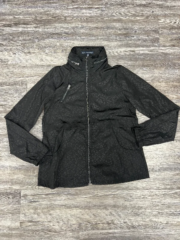 Jacket Windbreaker By Saks Fifth Avenue Size: S