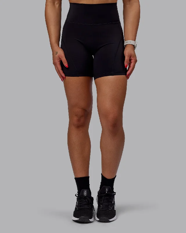 Bend Mid-Length Shorts - Black