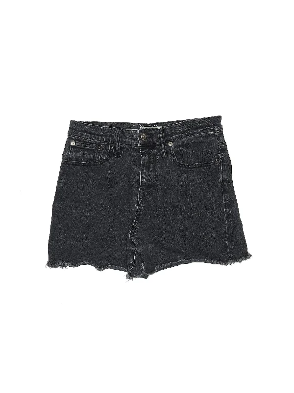 Mid-Rise Denim Shorts in Light Wash