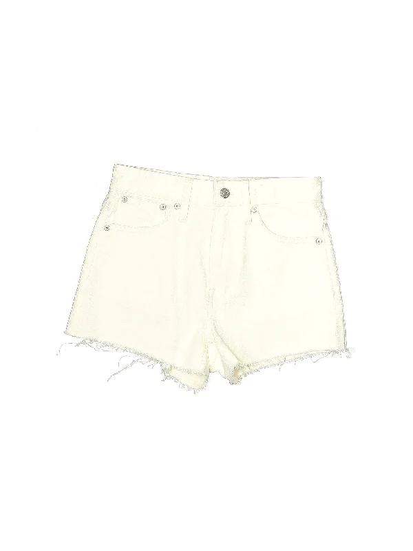 Mid-Rise Denim Shorts in Light Wash