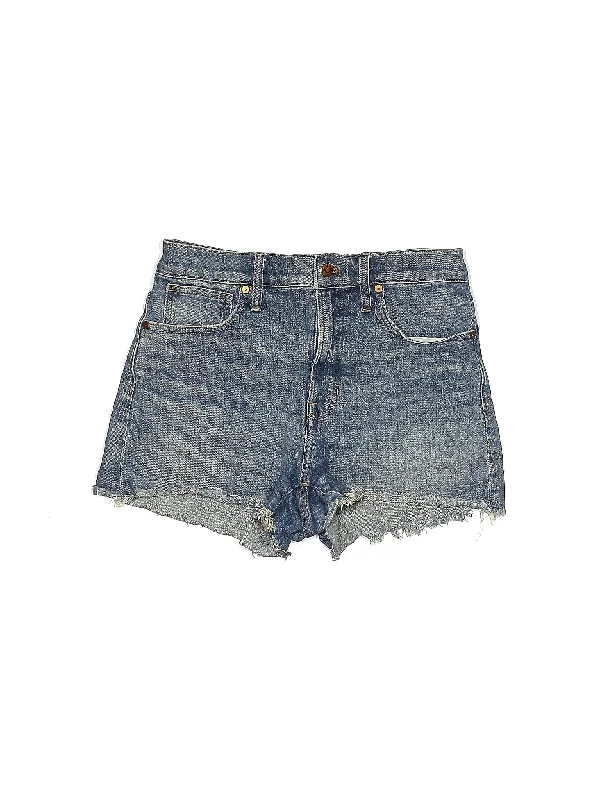 Mid-Rise Denim Shorts in Light Wash