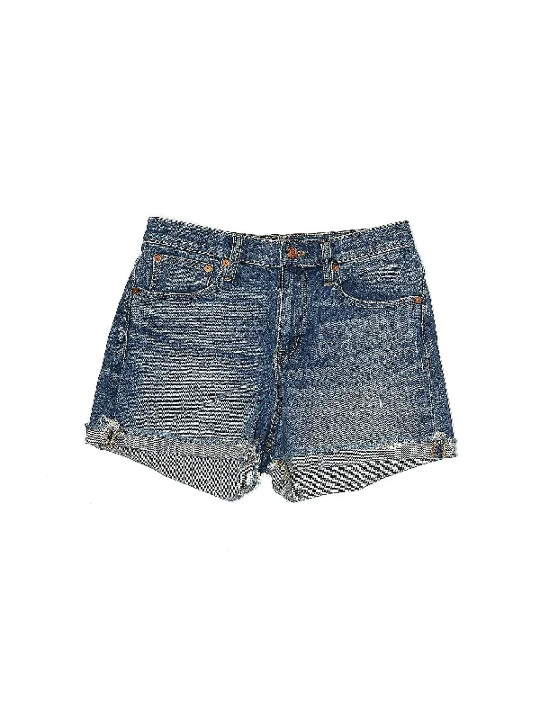 Mid-Rise Denim Shorts in Light Wash