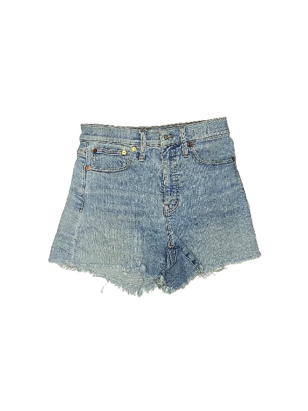 Mid-Rise Denim Shorts in Light Wash