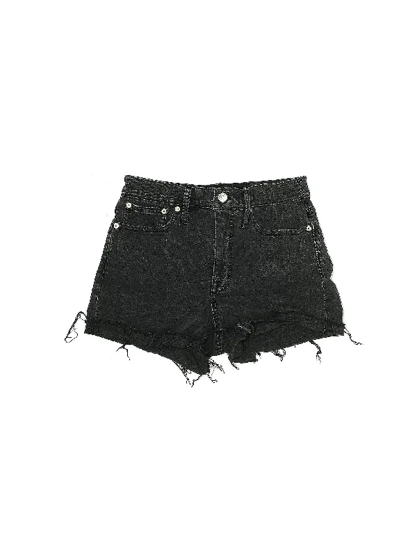 Mid-Rise Denim Shorts in Medium Wash