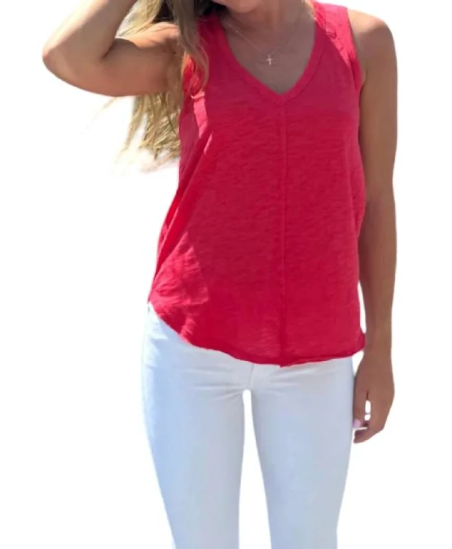 V Neck Tank With Center Front Seam In Barn