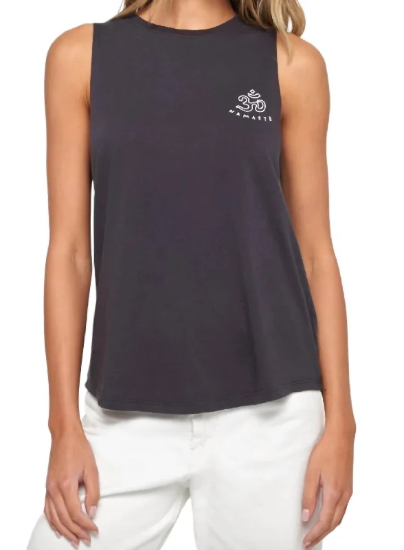 Women's Namaste Jade Muscle Tank In Vintage Black