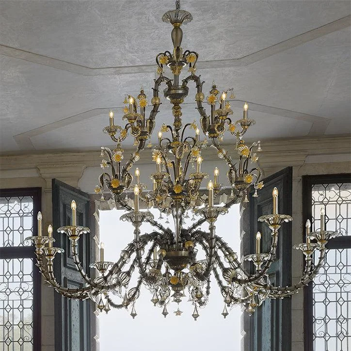 Modern Crystal Chandeliers for Contemporary HomesHandcrafted Fine Italian Rezzonico Chandelier With Twelve Lights Modern Crystal Chandeliers for Contemporary HomesHandcrafted Fine Italian Rezzonico Chandelier With Twelve Lights