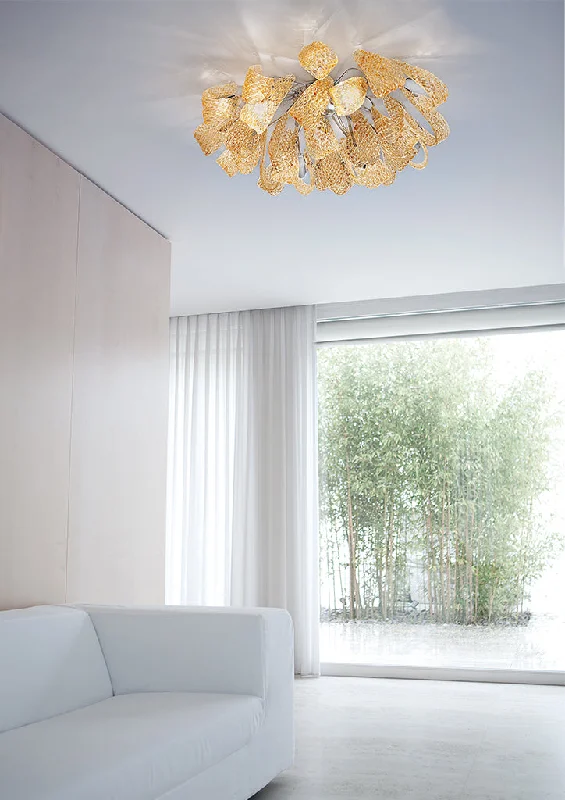 Chandeliers with Frosted Glass for a Softer Light DiffusionHandmade Glamorous Ceiling Lamp With Fifteen Lighted Arms And Murano Glass Chandeliers with Frosted Glass for a Softer Light DiffusionHandmade Glamorous Ceiling Lamp With Fifteen Lighted Arms And Murano Glass