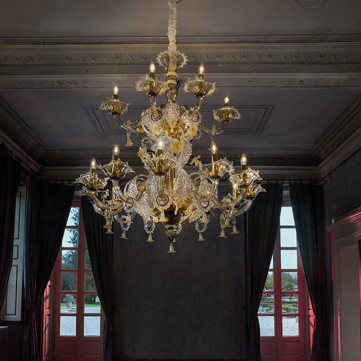 Chandeliers for Dining Rooms to Set the Mood for MealsHandmade High Quality Antique Fine Italian Ceiling Pendant Chandelier With Eighteen Shades And Murano Glass Chandeliers for Dining Rooms to Set the Mood for MealsHandmade High Quality Antique Fine Italian Ceiling Pendant Chandelier With Eighteen Shades And Murano Glass