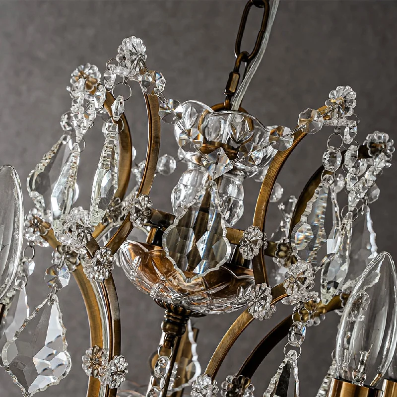 Chandeliers with Candle - Style Bulbs for a Classic AestheticCraftHome 5/12 Light Classic/Traditional Candlestick Chandelier with Crystal Accent Chandeliers with Candle - Style Bulbs for a Classic AestheticCraftHome 5/12 Light Classic/Traditional Candlestick Chandelier with Crystal Accent