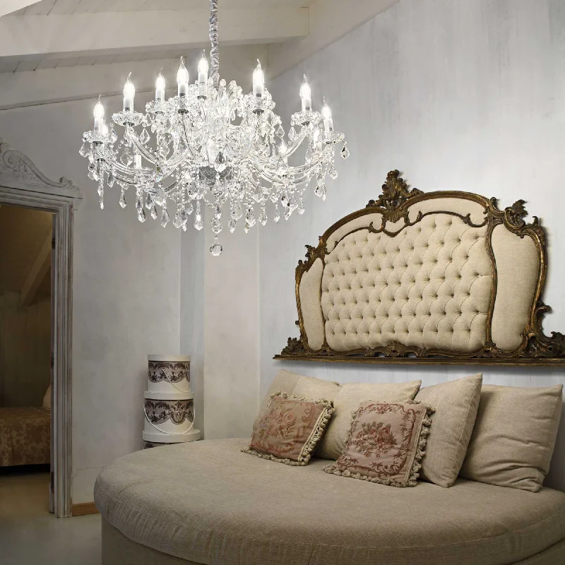 Modern Crystal Chandeliers for Contemporary HomesTraditional 18 Light Glass and Crystal Chandelier Modern Crystal Chandeliers for Contemporary HomesTraditional 18 Light Glass and Crystal Chandelier
