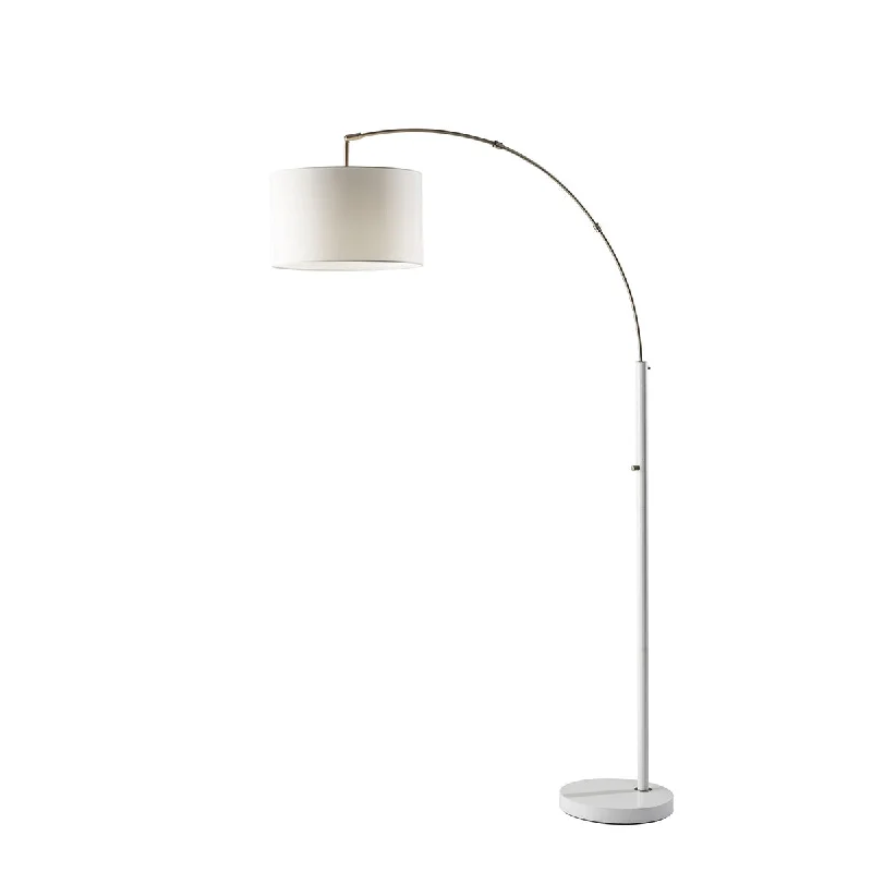 Metal Floor Lamp with a Matte Black Finish for a Sleek LookPreston Arc Lamp