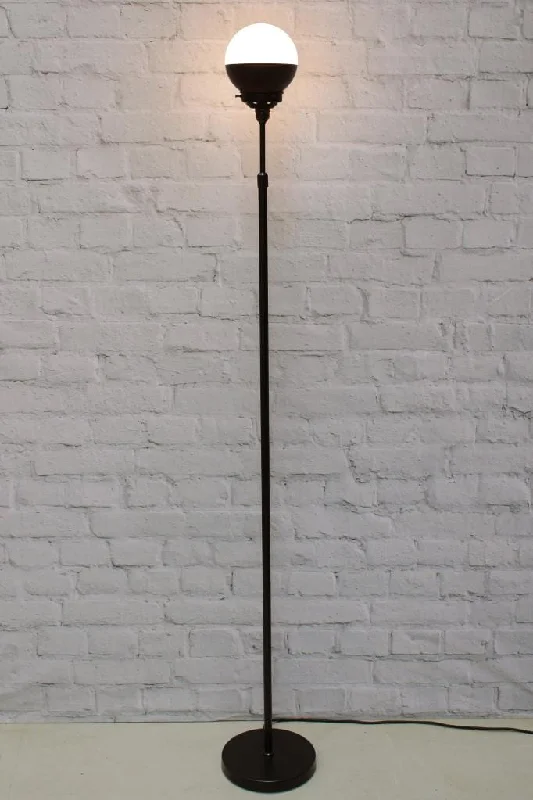 Glass Floor Lamp with Frosted Shades for Soft Diffused LightCrown Sphere Floor Lamp Glass Floor Lamp with Frosted Shades for Soft Diffused LightCrown Sphere Floor Lamp