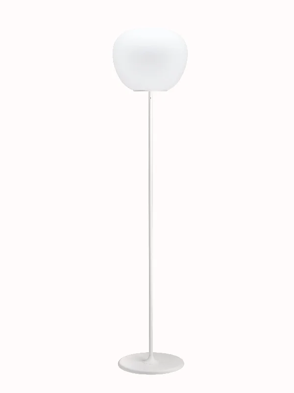 Rustic Farmhouse Style Floor Lamp for Cozy BedroomsFabbian Lumi Mochi Floor Lamp