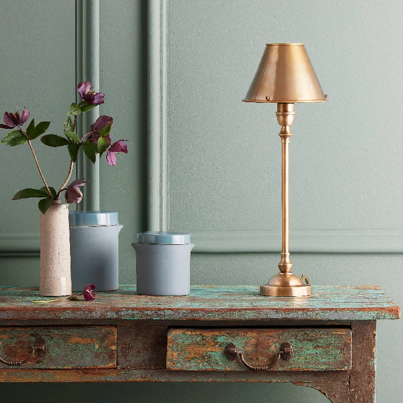 modern minimalist table lamps for contemporary living roomsBartlett table lamp in aged brass modern minimalist table lamps for contemporary living roomsBartlett table lamp in aged brass