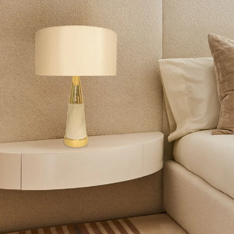 industrial style table lamps with exposed bulbs for loft apartmentsEiffel
