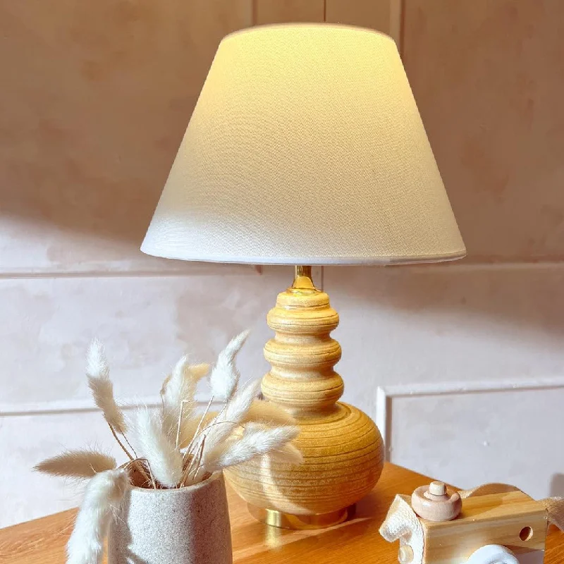 wooden table lamps with natural grain for a warm and organic feelPottery