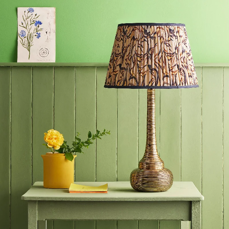 coastal style table lamps with nautical elements for beach housesSafi table lamp in antique brass finish coastal style table lamps with nautical elements for beach housesSafi table lamp in antique brass finish