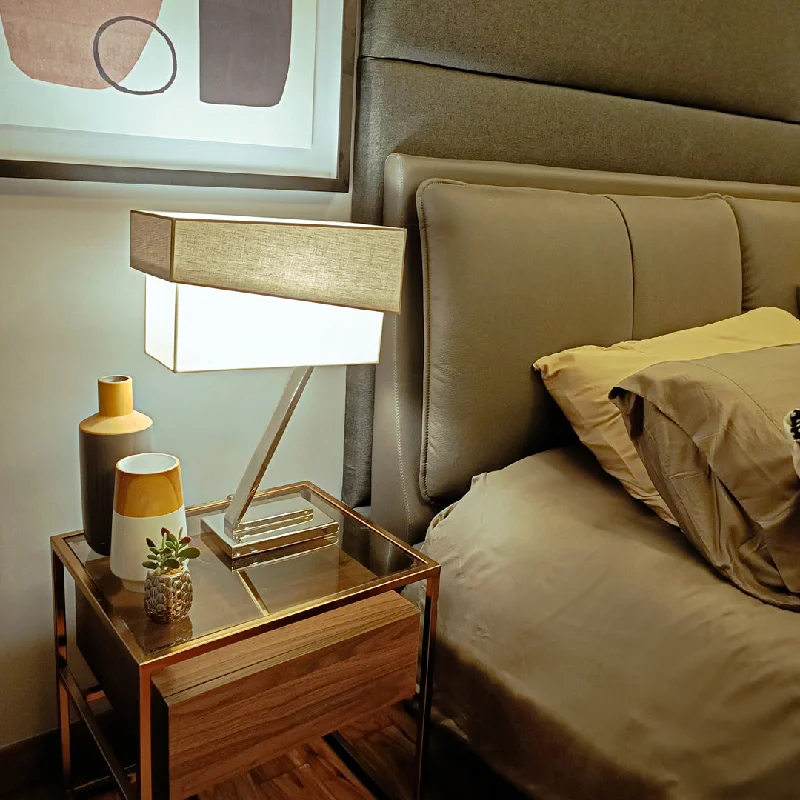 rustic farmhouse table lamps for cozy kitchensZed